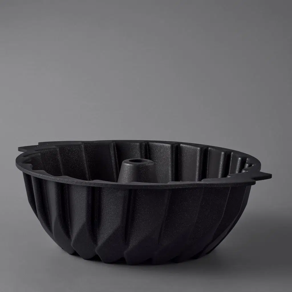 Jumbo Shark Swiss Black Yuvarlak Kek Kalıbı Jumbo Shark Swiss Black Yuvarlak Kek Kalıbı