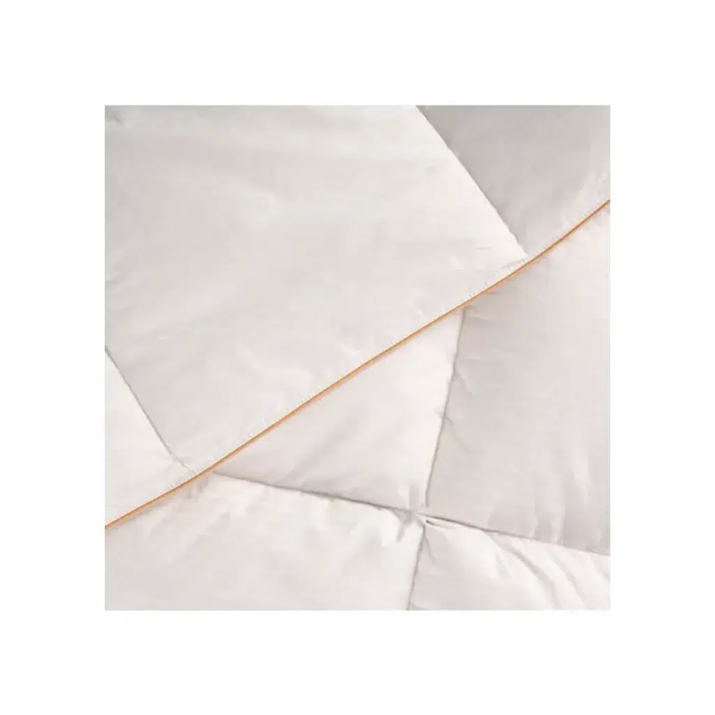 Othello Downa 90 Gıdık Kaz Tüyü Yorgan 195X215 cm Othello Downa 90 Gıdık Kaz Tüyü Yorgan 195X215 cm