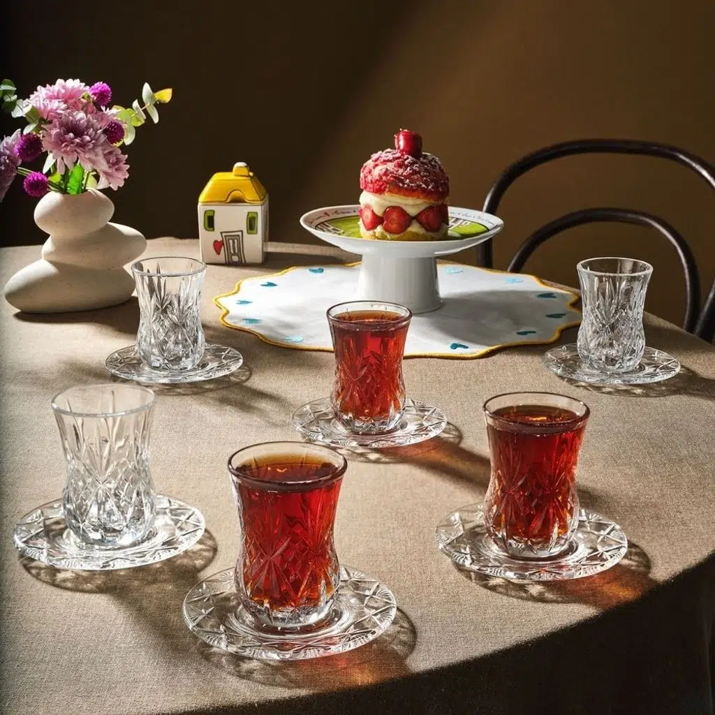 RCR Melodia 6'lı Çay Bardak Seti 140 ml RCR Melodia 6'lı Çay Bardak Seti 140 ml