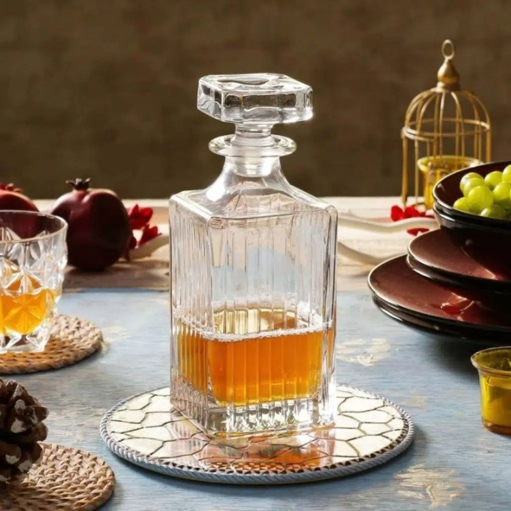 RCR Timeless 6'lı Viski Seti 750 ML/310 ml RCR Timeless 6'lı Viski Seti 750 ML/310 ml